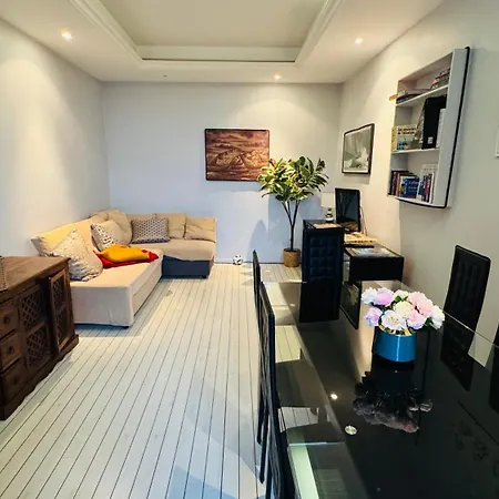 Flat With Terrace Sea View And Mountain View * 艾日