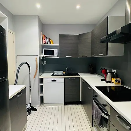 شقة Flat With Terrace Sea View And Mountain View