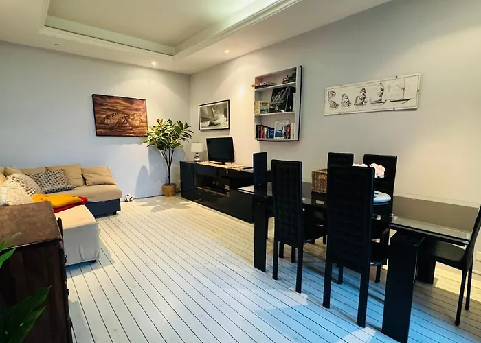 Flat With Terrace Sea View And Mountain View